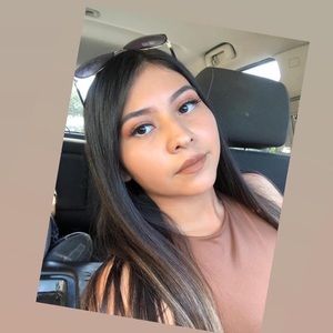 Meet your Posher, Erika